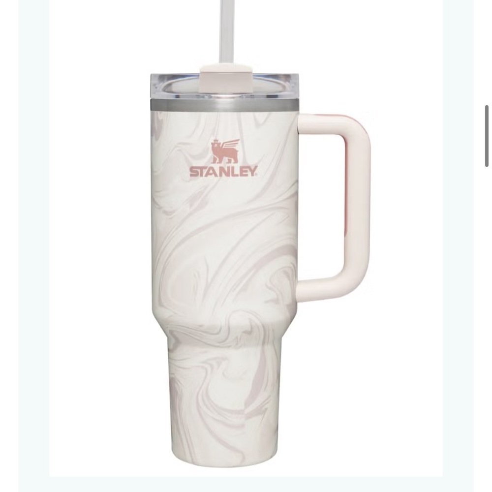 New Stanley 40 oz Quencher